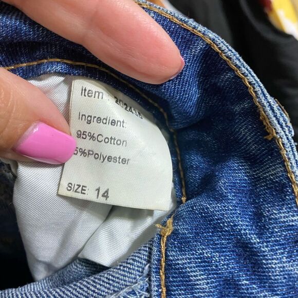 Hight rise wide leg woman’s barrel jeans. - Picture 10 of 10